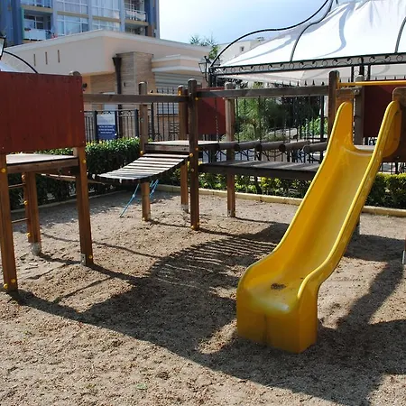 Mnp Central Apartment