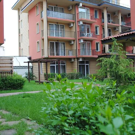 Mnp Central Apartment *
