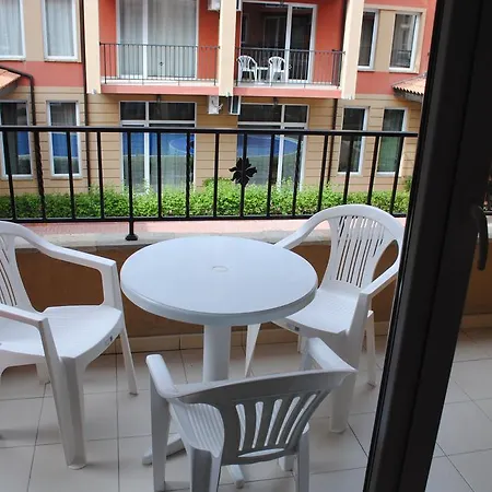 Mnp Central Apartment Sunny Beach