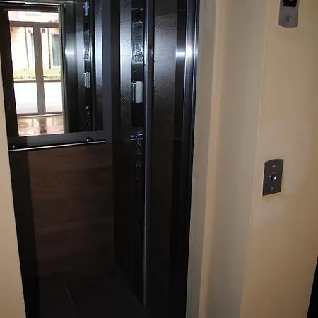 Apartment Mnp Central