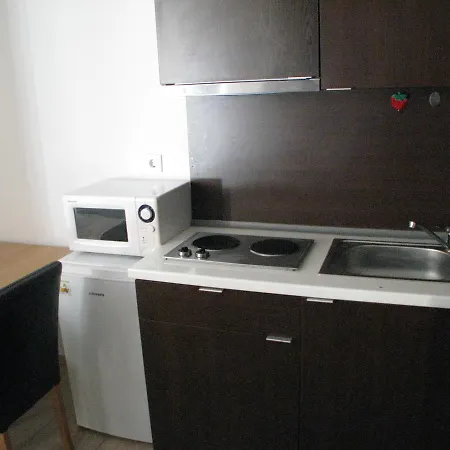 Mnp Central Apartment